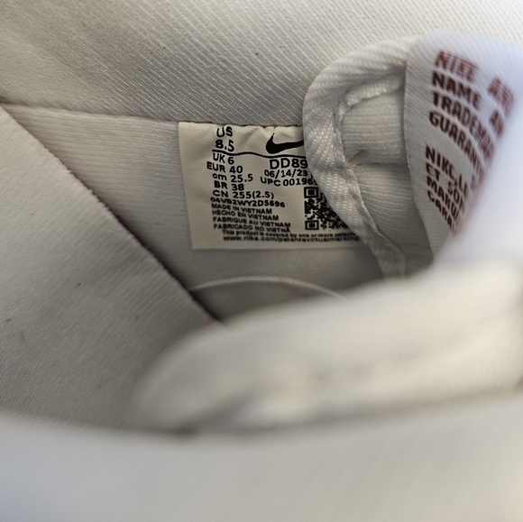 Nike Air Force 1 '07 Sneakers White Rust Orange NEW - Picture 7 of 9